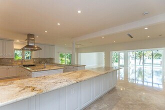 425 N Shore Dr in Miami Beach, FL - Building Photo - Building Photo