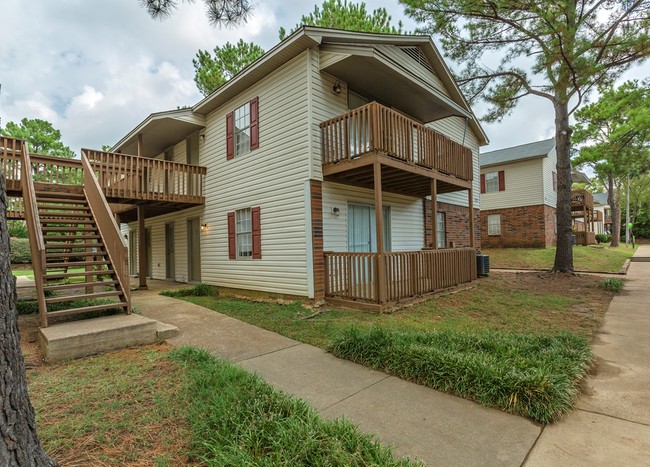 Foxhaven Apartments in Southaven, MS - Foto de edificio - Building Photo