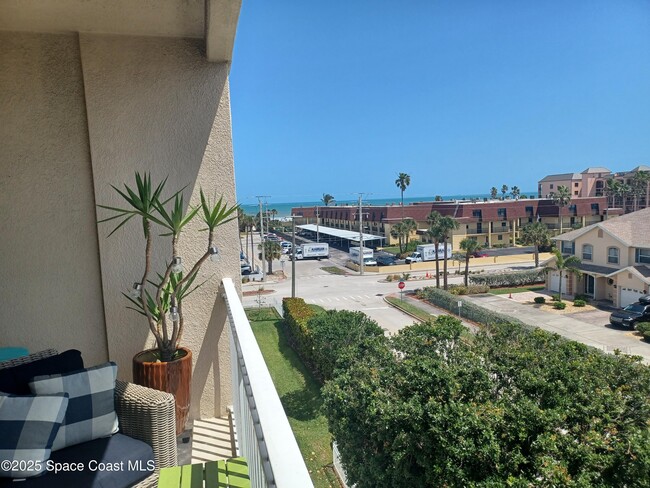 105 Pulsipher Ave in Cocoa Beach, FL - Building Photo - Building Photo