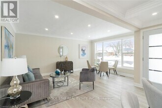 136 Grand St in Brantford, ON - Building Photo - Building Photo