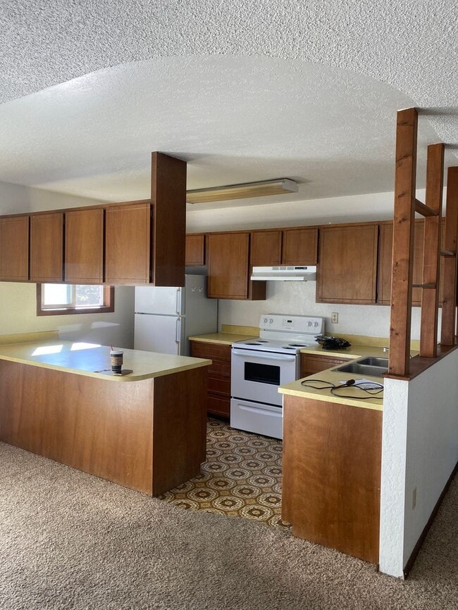 2030-2040-2040 NW Friel St in Pullman, WA - Building Photo - Building Photo