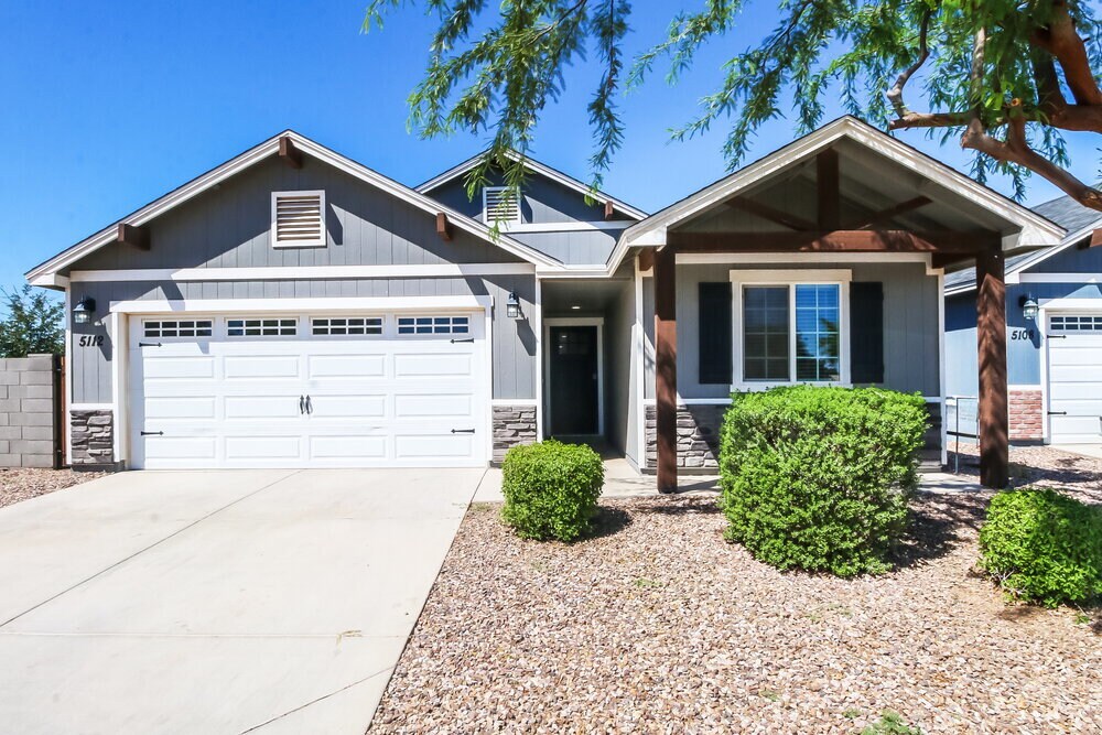 5112 S 23rd Ave in Phoenix, AZ - Foto de edificio