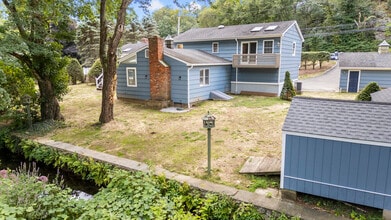 3840 Black Rock Tpke in Fairfield, CT - Building Photo - Building Photo