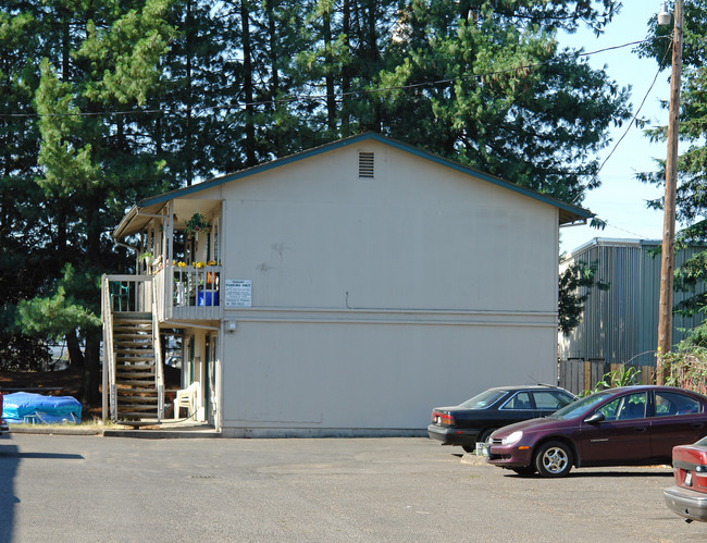 arns01 in Eugene, OR - Building Photo - Building Photo