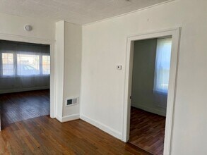 117 Farmer St, Unit 117 Farmer Front in Buffalo, NY - Foto de edificio - Building Photo