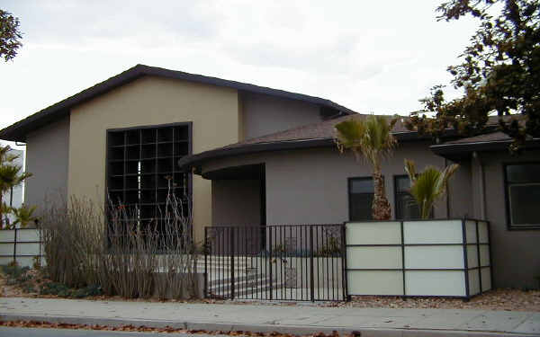 La Brea Apartments in Los Angeles, CA - Foto de edificio - Building Photo