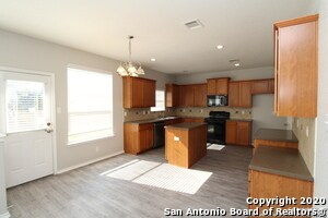 2744 Sterling Way in Schertz, TX - Building Photo - Building Photo