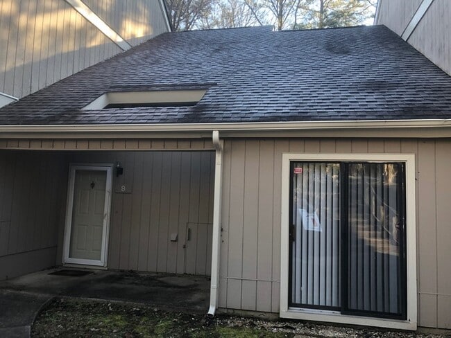 property at 4101 Five Oaks Dr