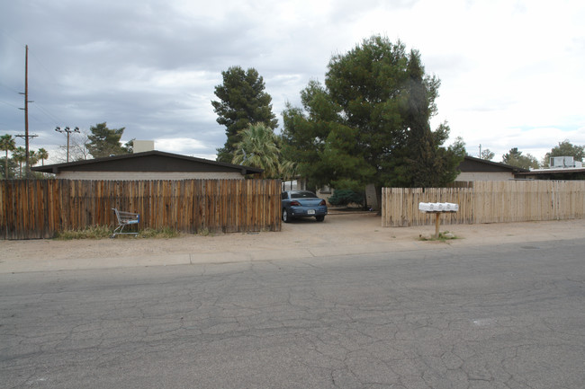 2764-2774 N Fair Oaks Ave in Tucson, AZ - Building Photo - Building Photo