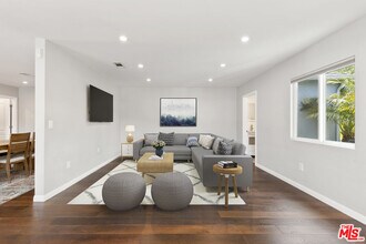12327 Hatteras St in Los Angeles, CA - Building Photo - Building Photo