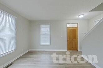 3301 N Mester St in St. Charles, MO - Building Photo - Building Photo