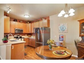 7222 S Blackhawk St in Englewood, CO - Building Photo - Building Photo