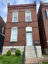 4704 Michigan Ave in St. Louis, MO - Building Photo