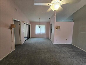 8055 Picketts Ct in Spring Hill, FL - Building Photo - Building Photo