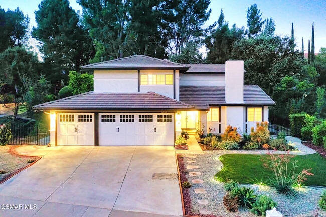 6058 Hedgewall Dr in Westlake Village, CA - Building Photo - Building Photo