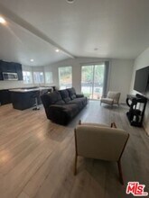 30473 Mulholland Hwy in Agoura Hills, CA - Building Photo - Building Photo