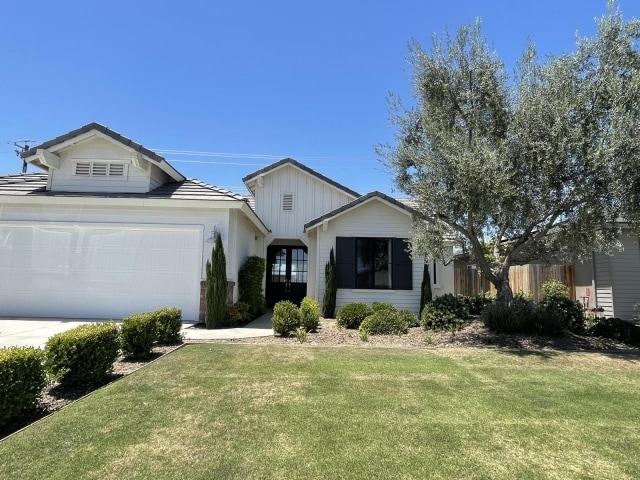 property at 6809 Creek Bend Dr