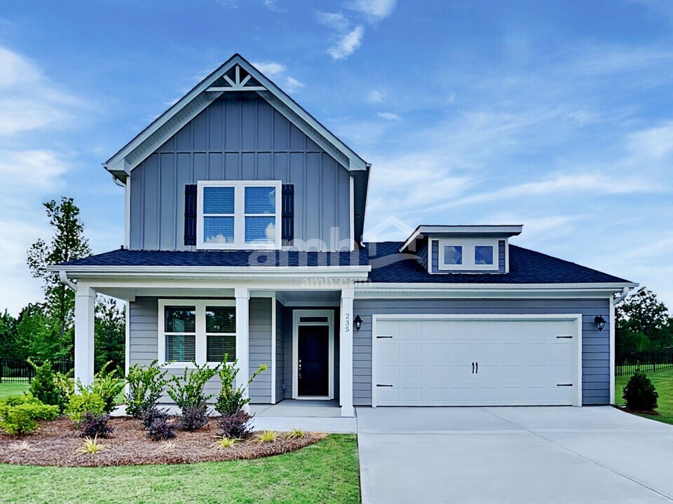 235 Willow Ln in Dallas, GA - Building Photo