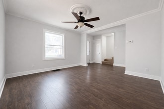 5321 Morrison St in Niagara Falls, ON - Building Photo - Building Photo