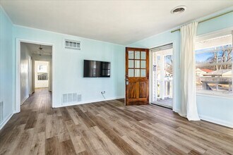 3901 Lytle Cir in Memphis, TN - Foto de edificio - Building Photo