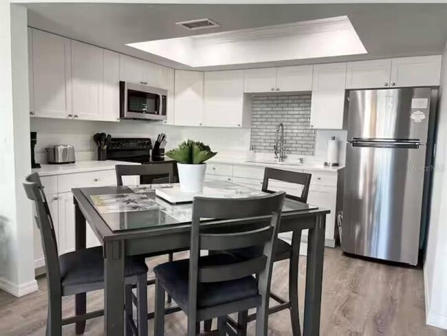 3155 Waterside Dr in Englewood, FL - Building Photo - Building Photo