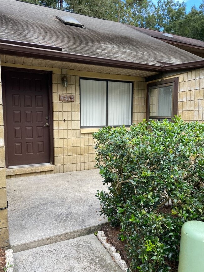 property at 4413 SW 67th Terrace