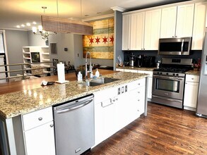 530 N Wood St in Chicago, IL - Building Photo - Building Photo