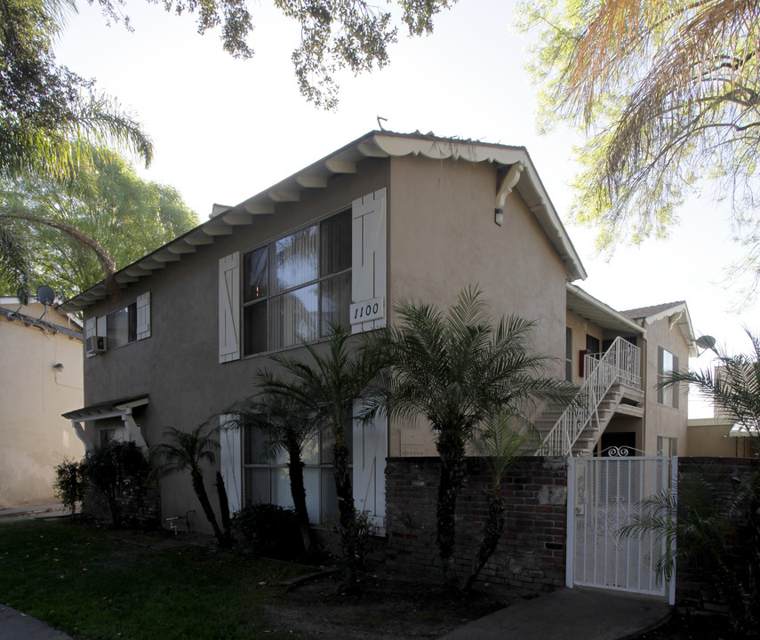 1100 W Porter Ave in Fullerton, CA - Building Photo