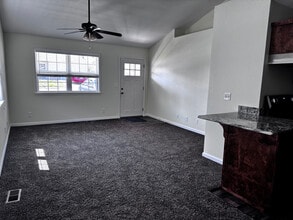 815 Greenwood Dr in Joplin, MO - Building Photo - Building Photo