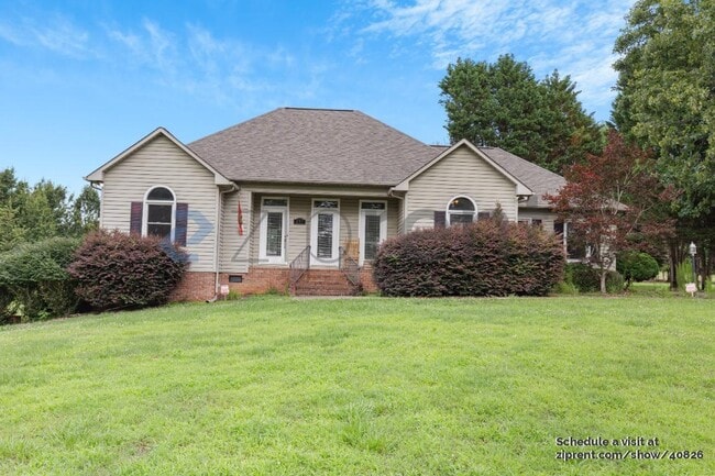 property at 137 N Shore Dr