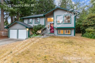 7440 Thasos Ave NE in Bremerton, WA - Building Photo