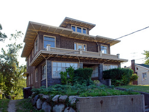 Burke House in Seattle, WA - Building Photo - Building Photo