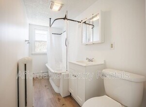 3 Sumner Park in Rochester, NY - Foto de edificio - Building Photo