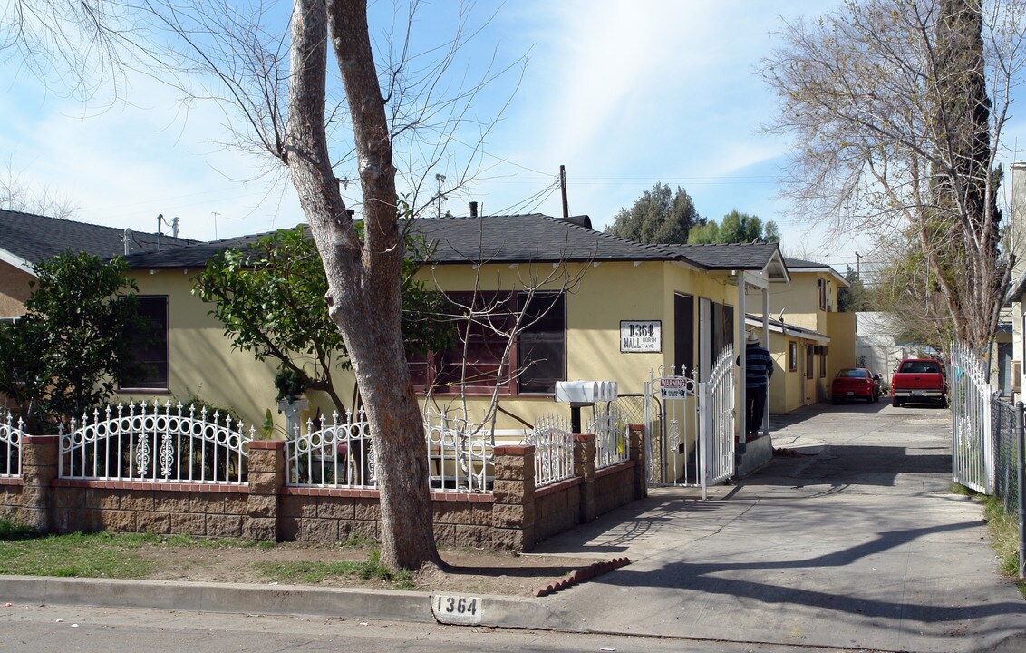 1364 Wall Ave in San Bernardino, CA - Building Photo
