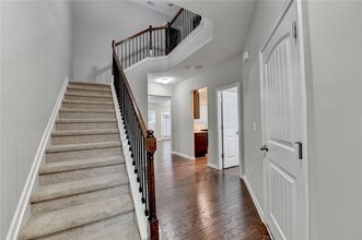 7325 Heritage Oak Ct in Cumming, GA - Building Photo - Building Photo