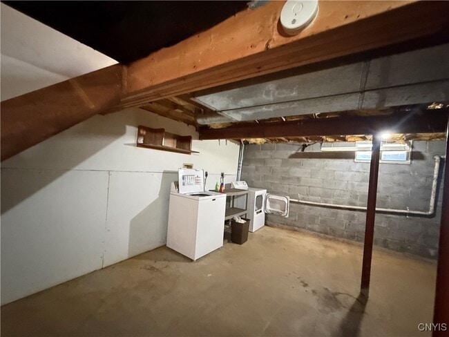 1336 Westcott St in Syracuse, NY - Building Photo - Building Photo