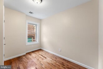25 Peace St in Trenton, NJ - Building Photo - Building Photo