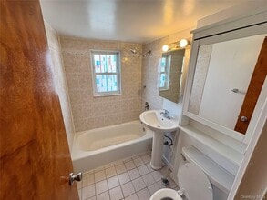 17 Dalton Rd in Yonkers, NY - Building Photo - Building Photo