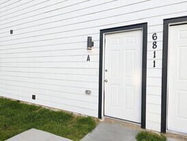 6811 Glass St in Houston, TX - Building Photo