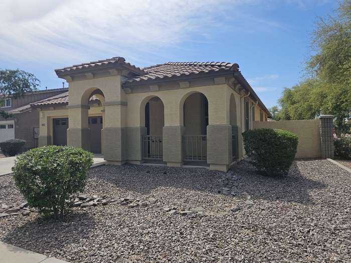 845 E Doral Ct in Gilbert, AZ - Building Photo