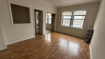 839 W Sheridan Rd in Chicago, IL - Building Photo
