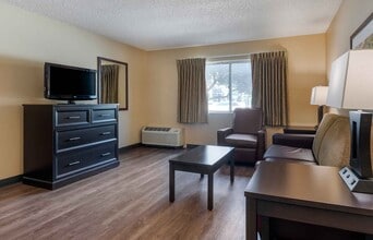Furnished Studio-Dallas - Richardson in Richardson, TX - Foto de edificio - Building Photo
