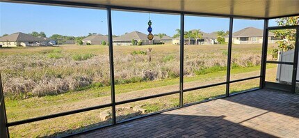 13407 Crest Lake Dr in Hudson, FL - Building Photo - Building Photo