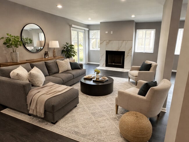 225 Thornapple Ct in Buffalo Grove, IL - Building Photo - Building Photo