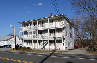 27 Norwich Ave in Norwich, CT - Foto de edificio - Primary Photo