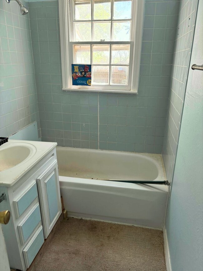 1818 N Jordan Ave in Oklahoma City, OK - Foto de edificio - Building Photo