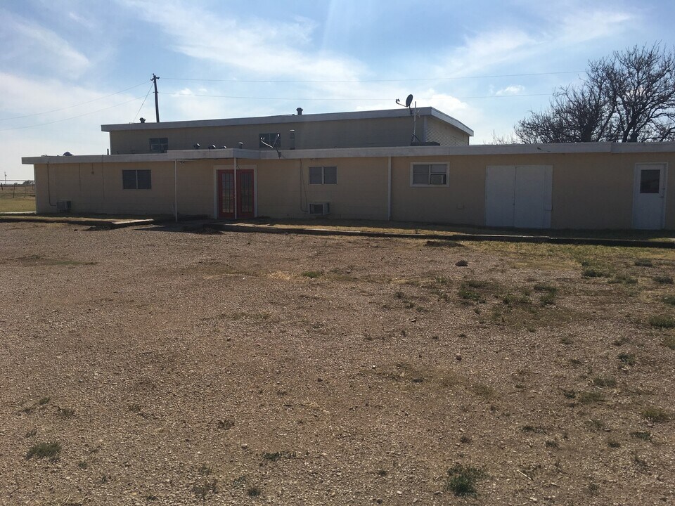 8400 FM 1714 in Canyon, TX - Building Photo