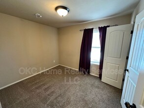 18613 Ochoa Dr in Edmond, OK - Building Photo - Building Photo