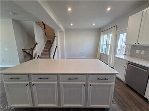 1456 Sutter St in Avon, OH - Building Photo - Building Photo