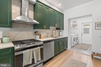 1743 McClellan St in Philadelphia, PA - Building Photo - Building Photo